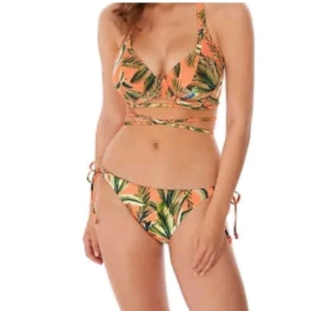Freya Bikini Set Top Size 30DDD/E Bottom Size M NWT